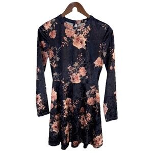 Altar'd State Women's Floral Navy Crushed Velvet Dress Long Sleeve Small Mini
